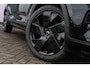 Volvo XC40 2.0 B3 Plus Black Edition | Google | Stuur-/Stoelverwarming | Pixel LED Koplampen | 360 Camera | Adaptieve Cruise | Getint Glas | BLIS | 20" LM