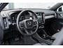 Volvo XC40 2.0 B3 Plus Black Edition | Google | Stuur-/Stoelverwarming | Pixel LED Koplampen | 360 Camera | Adaptieve Cruise | Getint Glas | BLIS | 20" LM