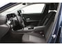 Mercedes-Benz A-klasse 180 Business Solution Virtual Cockpit, Camera, Cruise, Apple Carplay, Verwarmde Stoelen, LED, 17''