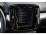 Volvo XC40 2.0 B3 Plus Black Edition | Stuur/Stoelverwarming | Pixel LED Koplampen | 20" Velgen | 360 Camera | Adaptive Cruise Control | Getint Glas | BLIS |