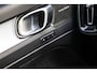 Volvo XC40 2.0 B3 Plus Black Edition | Stuur/Stoelverwarming | Pixel LED Koplampen | 20" Velgen | 360 Camera | Adaptive Cruise Control | Getint Glas | BLIS |