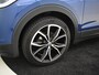 Volkswagen T-Cross 1.0 TSI Style 116pk | Navigatie | Trekhaak | App connect | Adaptief cruise control | Dodehoekdetectie | 18"LMV