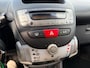 Toyota Aygo 1.0-12V Dynamic Blue / Airco! / 5-Deurs! / N.A.P. / NL AUTO / Leuke auto