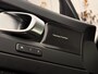 Volvo XC40 2.0 B3 Plus Black Edition | Stuur/Stoelverwarming | Pixel LED Koplampen | 20" Velgen | 360 Camera | Adaptive Cruise Control | Getint Glas | BLIS |