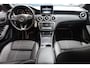 Mercedes-Benz A-klasse 180 Ambition HALFLEER 18"LMV STOELVERW. TREKHAAK-ELEC. LED CRUISE NAVI 2xPDC ZWARTE-HEMEL