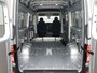 Volkswagen Crafter 2024 | 140 PK | Automaat | Geveerde bestuurdersstoel | Navigatie | Camera | Full LED