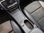 Mercedes-Benz GLA 180 Business Solution AMG Night Upgrade | 5 spaaks lichtmetalen velgen | Navigatie | Trekhaak | Parking support |