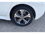 Nissan Leaf N-Connecta 40 kWh | Navigatie | Camera | Climate control | Stoel/stuurverw. | Pro Pilot | Dodehoekdetectie | Ad. Cruise | LMV 17inch | 19.000km!
