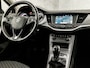 Opel Astra 1.0 Turbo Sport (APPLE CARPLAY, NAVIGATIE, GETINT GLAS, LM VELGEN, SPORTSTOELEN, PARKEERSENSOREN, LM VELGEN, CRUISE, NIEUWE APK, NIEUWSTAAT)