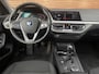 BMW 1-Serie 118i Executive Edition Lm velgen / Navigatie / Carplay