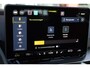SEAT Leon 1.5 TSI e-Hybrid FR Business 204PK / 150kW Achteruitrijcamera, verwarmbare voorstoelen, Keyless Entry & Start, Apple Carplay & Android Auto, alarmsysteem, draadoos telefoon laden, voledig digitaal instrumentenpaneel (Virtual Cockpit), parkeersensoren voor + achter, grootlichassistent, 17'' LMV 'Dynamic'