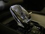 Volvo XC90 T8 AWD Recharge Ultimate Dark | Vol! | Luchtvering | Bowers & Wilkins | 360° Camera | Head-Up Display | Alcantara hemelbekleding | 455pk | Adaptieve Cruise Control | Stoelverwarming voor+achter | Stuurwielverwarming | 22 Inch | Full LED meesturende koplam .