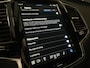 Volvo XC90 T8 AWD Recharge Ultimate Dark | Vol! | Luchtvering | Bowers & Wilkins | 360° Camera | Head-Up Display | Alcantara hemelbekleding | 455pk | Adaptieve Cruise Control | Stoelverwarming voor+achter | Stuurwielverwarming | 22 Inch | Full LED meesturende koplam .