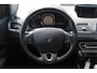 Renault Megane Estate 1.2 TCe Limited Navigatie/Cruise control/Climate control/Radio-CD speler/Trekhaak/Elektrische ramen/Elektrisch verstelbare spiegels.