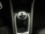 Renault Captur TCe 90 Equilibre | Airco |  Lane departure warning met lane keep assist | Led pure vision koplampen | Skidplates vóór en achter in zilvergrijs | Metaalkleur |