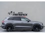 Volkswagen Touareg 3.0 TSI eHybrid 4MOTION / Luchtvering/ Standkachel/ Massagefunctie/ Panoramadak/ Trekhaak/ 280kW (381PK)