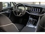 Volkswagen Touareg 3.0 TSI eHybrid 4MOTION / Luchtvering/ Standkachel/ Massagefunctie/ Panoramadak/ Trekhaak/ 280kW (381PK)