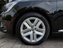 Renault Clio 1.6 E-Tech Hybrid 140 Business Zen | Navi | Apple Carplay + Android Auto | Airco | Cruise | Led Koplampen | Pdc V+A+Camera | Dodehoek+Rijstrook+Lichtsensor | Bluetooth Carkit+Streaming