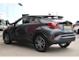 Toyota C-HR 1.8 Hybrid Dynamic Limited Automaat 122pk | Navigatie | Stoelverwarming | Parkeersensor voor |