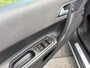 Volvo C70 Convertible Momentum 2.4 140 pk AUTOMAAT - 5 cilinder - nette auto!