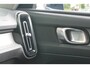Volvo XC40 T4 Recharge Inscription | Stoelverwarming | Leder | Parkeercamera | Keyless