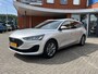 Ford Focus Wagon 1.0 EcoBoost Hybrid Titanium Winterpakket!