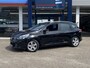Renault Clio Estate 0.9 TCe Dynamique / NL-Auto / Cruise-Control / Keyless / Radio-Bluetooth / Navi / Airco / Armsteun-Voor / PDC-Achter / 16'' LMV / ENZ.