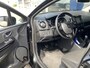 Renault Clio Estate 0.9 TCe Dynamique / NL-Auto / Cruise-Control / Keyless / Radio-Bluetooth / Navi / Airco / Armsteun-Voor / PDC-Achter / 16'' LMV / ENZ.