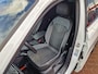 Volkswagen Tiguan 1.5 TSI R-Line Business+ 12MND BOVAG GAR | E-TREKHAAK| ACC | STUUR/STOEL VERW | CAMERA | LANE ASS |