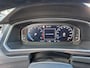 Volkswagen Tiguan 1.5 TSI R-Line Business+ 12MND BOVAG GAR | E-TREKHAAK| ACC | STUUR/STOEL VERW | CAMERA | LANE ASS |