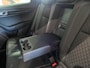 Skoda Karoq 1.5 TSI ACT Style *AUTOMAAT* *Incl. Wegklapbare trekhaak!* - Camera, navi, voorstoelen en achterbank verwarmd!
