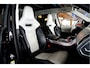 Land Rover Range Rover Sport 5.0 V8 SC SVR 423kW/575pk Aut8 Carbon Edition PANORAMADAK + CARBON IN-&EXTERIEUR + PERFORMANCE STOELEN + MERIDIAN AUDIO + ADAPT.CRUISE + EL.TREKHAAK + CAMERA + STOELVERWARMING&-KOELING + KEYLESS + PARKSENSOREN + 22" LM-VELGEN!!