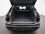 Audi Q6 e-tron S edition quattro 100 kWh l Adaptive cruise control l MMI experience pro l MMI-bijrijdersscherm l Glazen panoramadak l S-sportonderstel l RS Carbon Styling Pack l Autom. airconditioning 3 zones l Matrix-functie l Stoelverwarming voor en achter l Omgevingscamera's l Elektrisch instel. voorstoelen l Geheugen best.stoel + spiegels l Stuurverwarming l Apple Carplay / Android Auto l Lichtpakket plus ambient light l Trekhaak, mechanisch draaibaar l Audi drive select l Alarm Klasse III l Warmtepomp