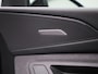 Audi Q6 e-tron S edition quattro 100 kWh l Adaptive cruise control l MMI experience pro l MMI-bijrijdersscherm l Glazen panoramadak l S-sportonderstel l RS Carbon Styling Pack l Autom. airconditioning 3 zones l Matrix-functie l Stoelverwarming voor en achter l Omgevingscamera's l Elektrisch instel. voorstoelen l Geheugen best.stoel + spiegels l Stuurverwarming l Apple Carplay / Android Auto l Lichtpakket plus ambient light l Trekhaak, mechanisch draaibaar l Audi drive select l Alarm Klasse III l Warmtepomp