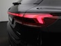 Audi Q6 e-tron S edition quattro 100 kWh l Adaptive cruise control l MMI experience pro l MMI-bijrijdersscherm l Glazen panoramadak l S-sportonderstel l RS Carbon Styling Pack l Autom. airconditioning 3 zones l Matrix-functie l Stoelverwarming voor en achter l Omgevingscamera's l Elektrisch instel. voorstoelen l Geheugen best.stoel + spiegels l Stuurverwarming l Apple Carplay / Android Auto l Lichtpakket plus ambient light l Trekhaak, mechanisch draaibaar l Audi drive select l Alarm Klasse III l Warmtepomp