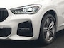 BMW X1 xDrive25e M Sport Plug in Hybrid 221pk Dealer O.H | PHEV | Panodak | Carplay | LED | DAB | Sportstoelen Verwarmd | Navi Prof |