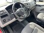 Volkswagen Transporter Kombi 2.0 TDI DSG Automaat L2H1 BPM/ BTW vrij Airco Cruise control Trekhaak Navigatie Verlengde uitvoering Marge 1 eigenaar Personenvervoer  Personenbus Groepsvervoer Ex overheid Ideaal voor ombouw naar Camper
