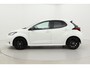 Toyota Yaris 1.5 Hybrid Executive | Dodehoek detectie | Navigatie | Stoelverwarming | Parkeersensoren voor/achter | Apple Carplay / Android Auto | 17 inch