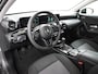 Mercedes-Benz A-klasse 180 Navi Virtual-Cockpit Camera Ecc Cruise Control Pdc Keyless Stoelverwarming Regen-Lichtsensor Led Lmv Bluetooth
