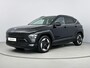 Hyundai Kona Electric Comfort 65.4 kWh | SoH 100% | WARMTEPOMP | V2L | VOOR EN ACHTER PARKEERSENSOREN | CAMERA | 510KM ACTIERADIUS