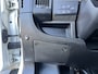 Peugeot Boxer 435 2.0 BlueHDI L3 DC Kipper Open laadbak Airco Cruise controle Trekhaak 3000kg trekgewicht 7-persoons Gereedschapskist Euro 6 P-up Kieper Pritshe