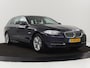 BMW 5-Serie 528xi Luxury Edition | Leder | Achterbankverwarming | Comfortstoelen | Navigatie | Xenon | Memory | Cruise control