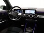 Mercedes-Benz GLB 180 AMG Line | Night | Widescreen | Stoelverwarming | Achteruitrijcamera | Sfeerverlichting