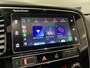 Mitsubishi Outlander 2.4 PHEV Intense+ 224 PK | Panoramadak | Trekhaak | Stuurwielverwarming | Achteruitrijcamera | Stoelverwarming | Apple Carplay | Parkeersensoren | Dodehoeksensoren | Halflederen Bekleding | Elektrische Achterklep |