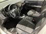 Mitsubishi Outlander 2.4 PHEV Intense+ 224 PK | Panoramadak | Trekhaak | Stuurwielverwarming | Achteruitrijcamera | Stoelverwarming | Apple Carplay | Parkeersensoren | Dodehoeksensoren | Halflederen Bekleding | Elektrische Achterklep |