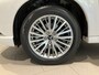 Mitsubishi Outlander 2.4 PHEV Intense+ 224 PK | Panoramadak | Trekhaak | Stuurwielverwarming | Achteruitrijcamera | Stoelverwarming | Apple Carplay | Parkeersensoren | Dodehoeksensoren | Halflederen Bekleding | Elektrische Achterklep |