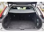 Volvo V90 T4 Aut.8 Momentum Pro | Trekhaak | Adaptieve Cruise Control | Standkachel | Schuif-/kanteldak | Adaptieve LED koplampen | Stoel+ stuurverwarming