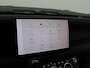 Land Rover Defender 2.0 P300e 110 X-Dynamic SE