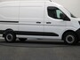 Renault Master E-Tech T35 L2H2 Advance long range 87 kWh | Achterdeuren met ramen | Laadruimtebetimmering | Achteruitrijcamera | Elek. verwarmbaar voorruit | Vierseizoenbanden |