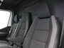 Renault Master E-Tech T35 L2H2 Advance long range 87 kWh | Achterdeuren met ramen | Laadruimtebetimmering | Achteruitrijcamera | Elek. verwarmbaar voorruit | Vierseizoenbanden |